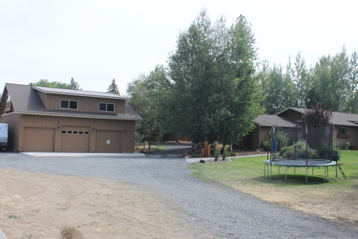 Country Apartment, Tumalo 2BR