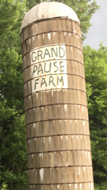 The Guest House in the Barn at Grand Pause Farm