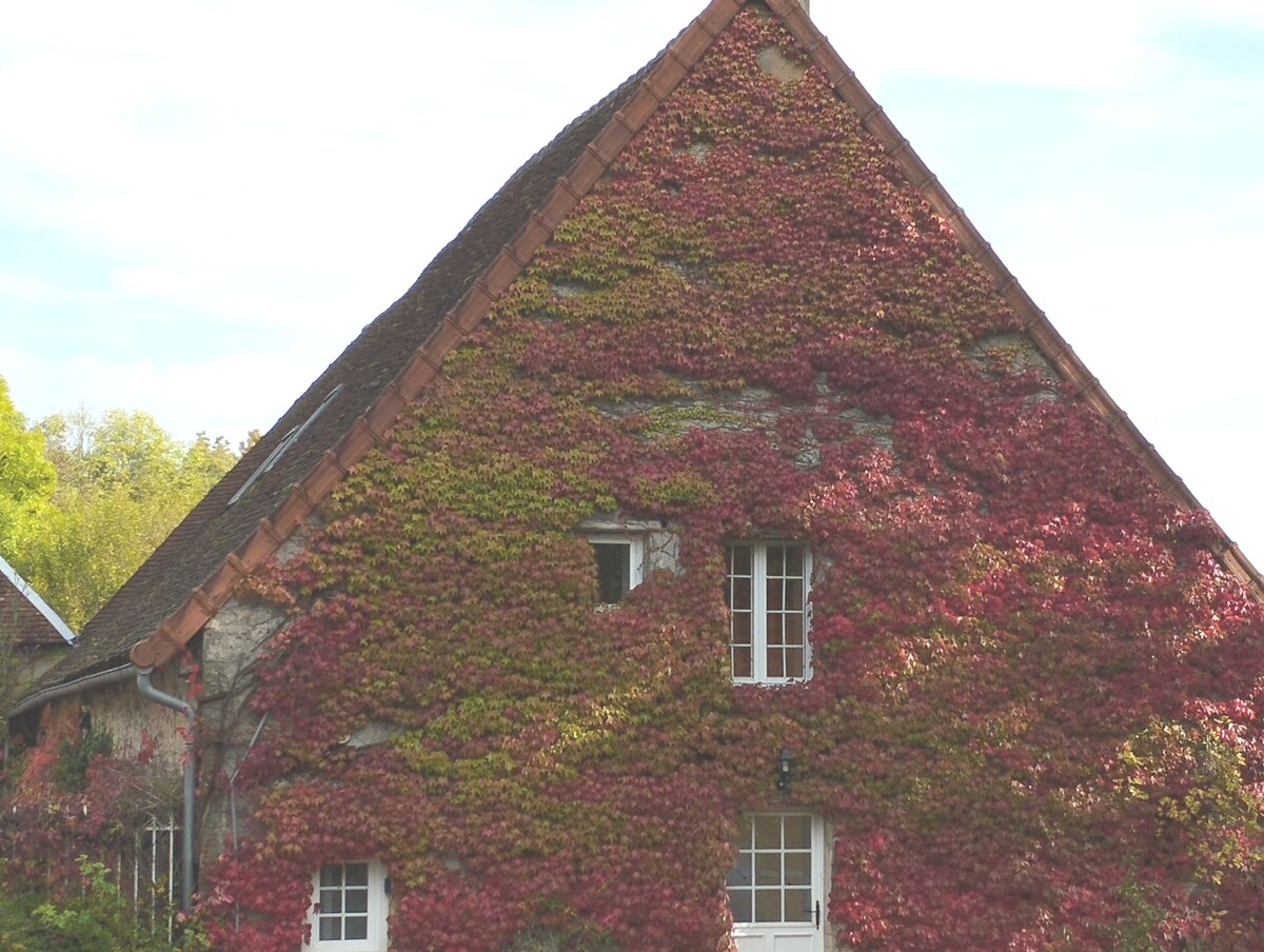 Maison familiale dans la campagne morvandelle