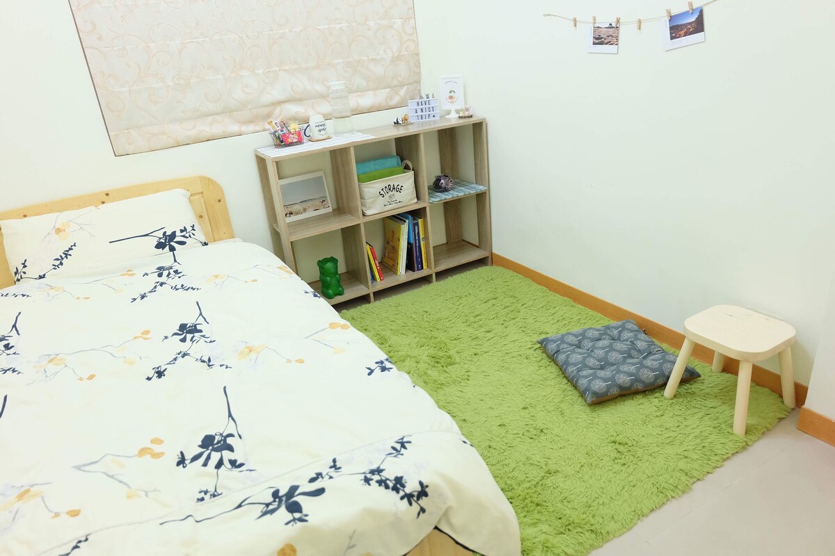 MRT DongMen 2mins/Cozy Flat/Female only/Taipei 101