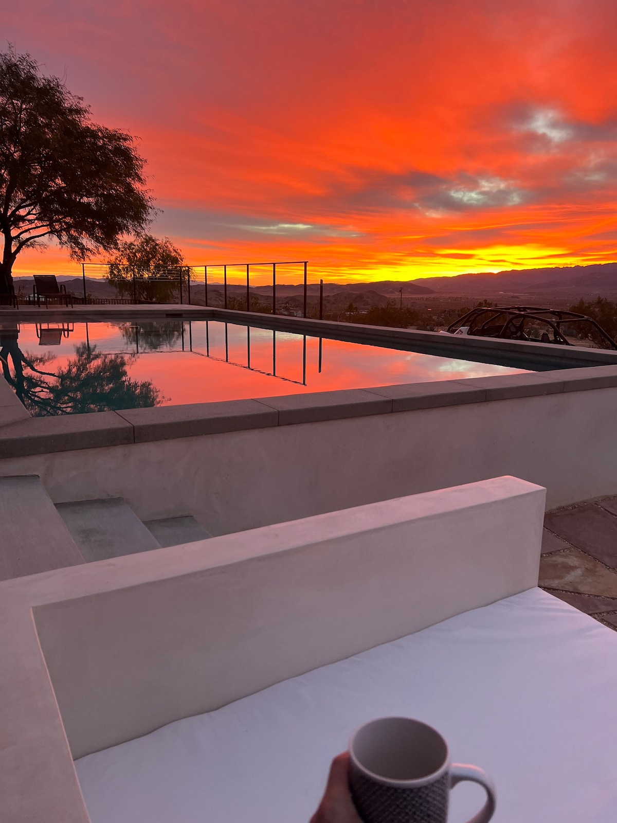 Luxury Home, Saltwater Pool, Spa, Amazing Views
