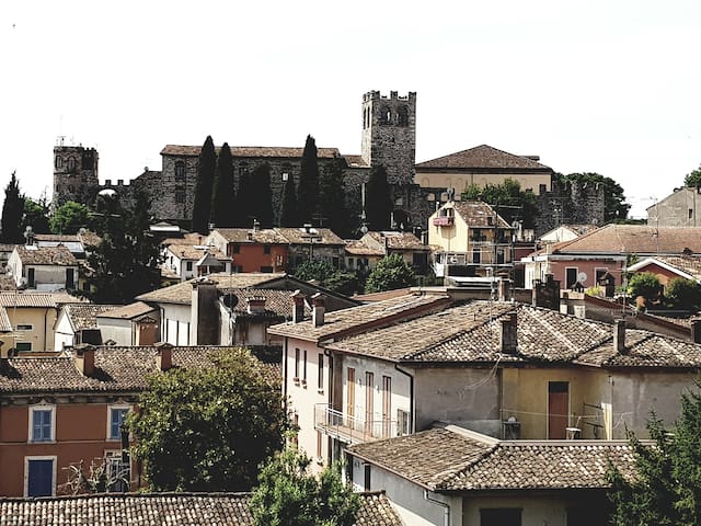 迪塞萨诺德加达（Desenzano del Garda）的民宿