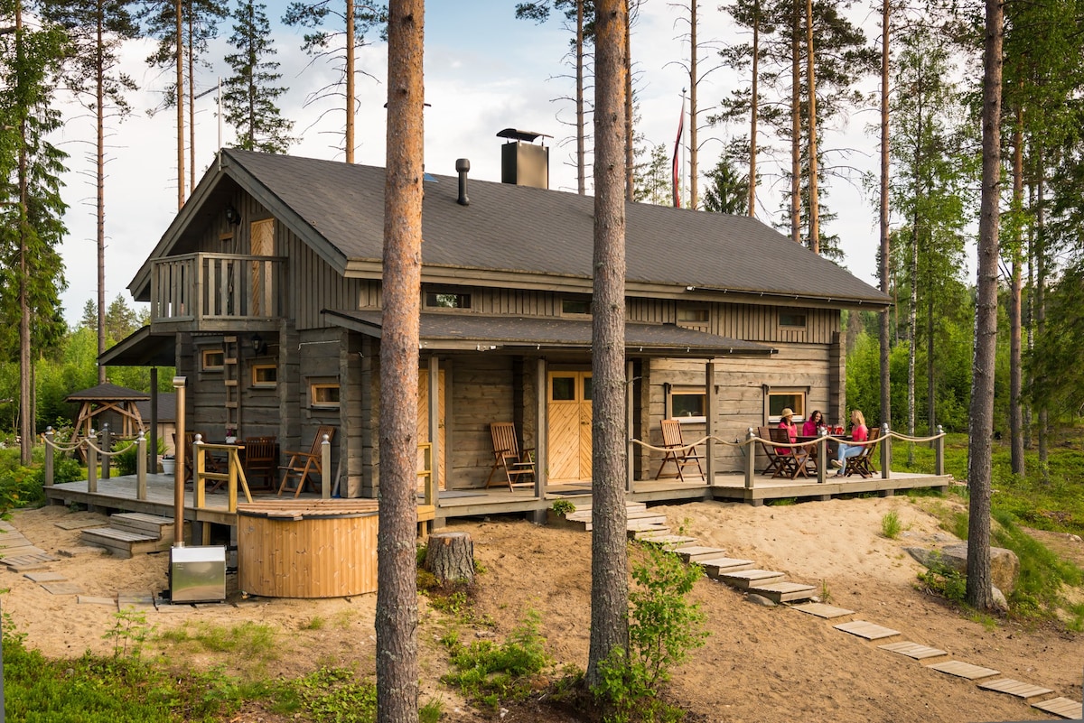 Vetojärvi美丽的湖畔别墅