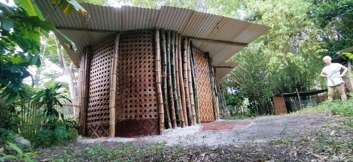 round fantasy bamboo