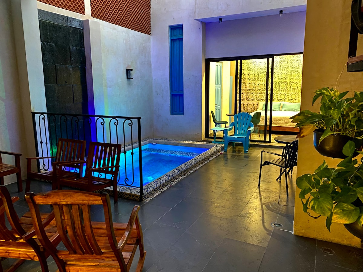 Casa de Piedra Izamal  / 2 Beds  /1  Bedroom