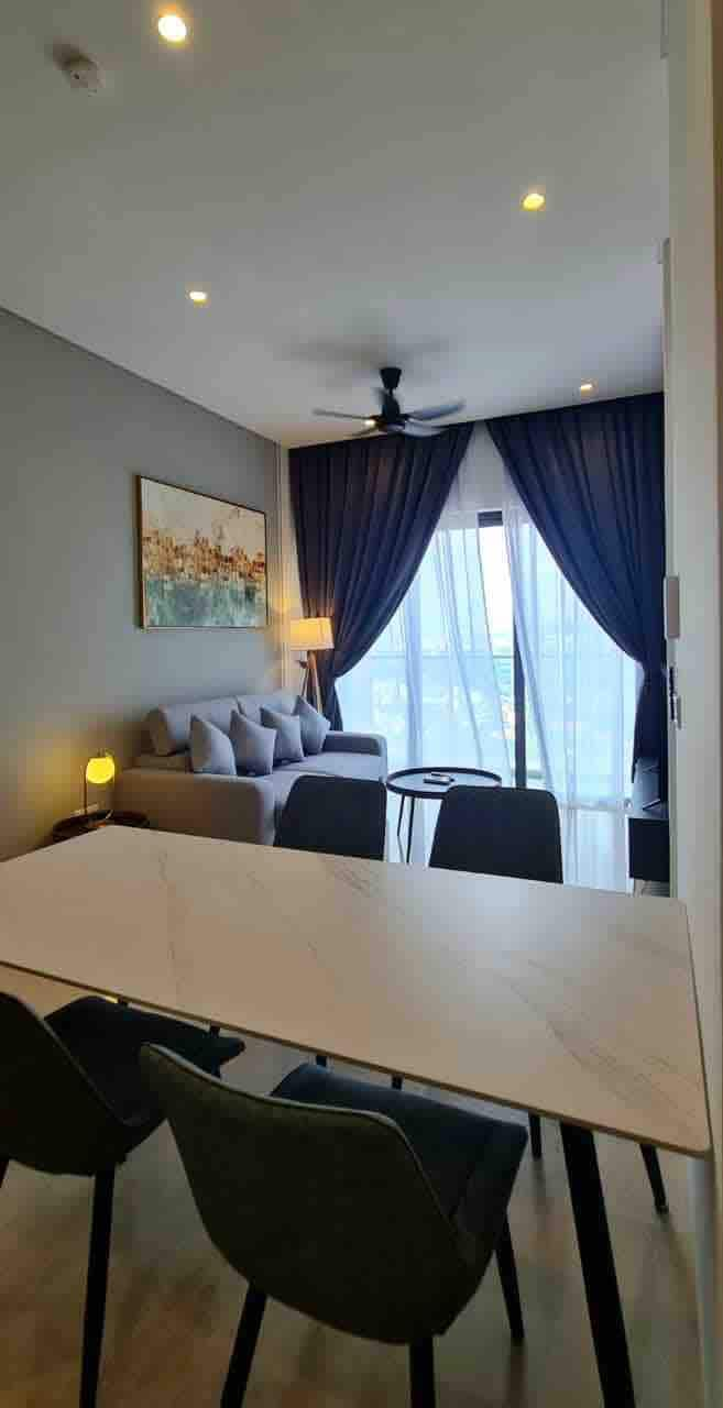 Infinity pool/big cozy 1BR/near Lalaport,KLCC30