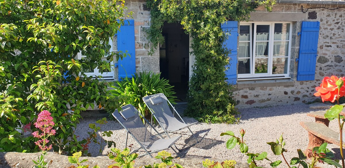 Chaleureuse maison bretonne près de la mer