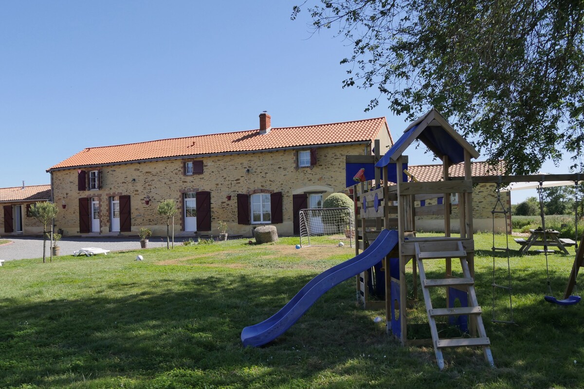 Le Pré d 'Olonne, Gîte Les Oiseaux, 2-4p