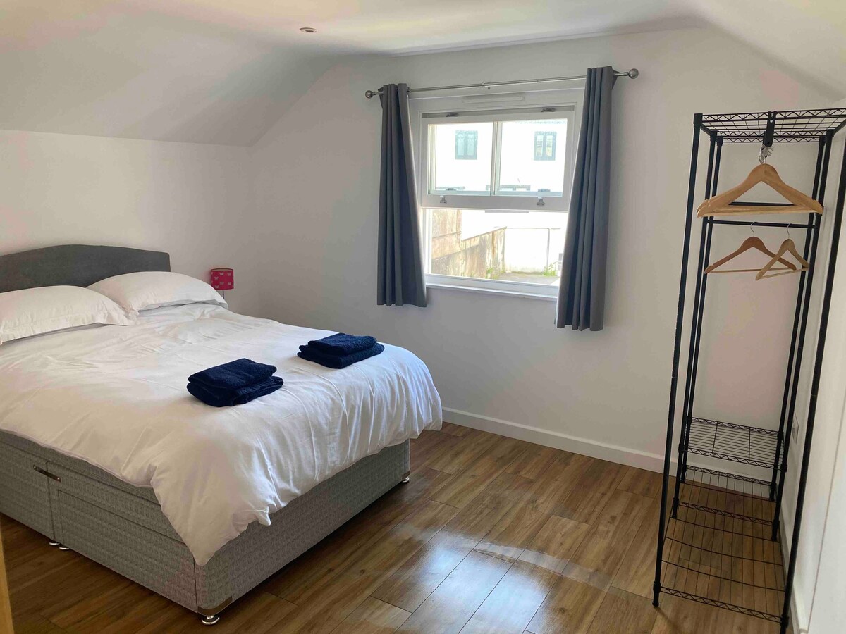 Truro City Escape (self contained apartment)