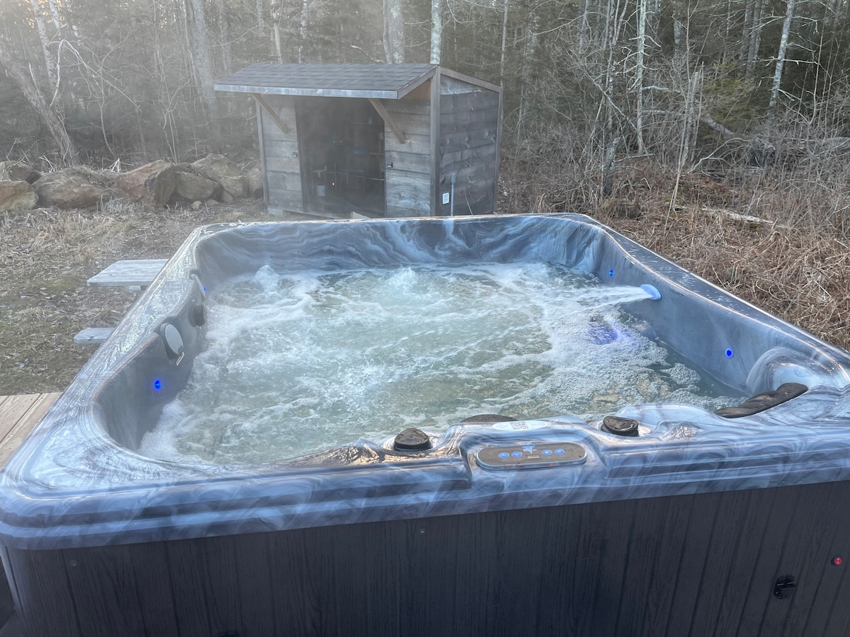 EcoCottage Private Hot Tub