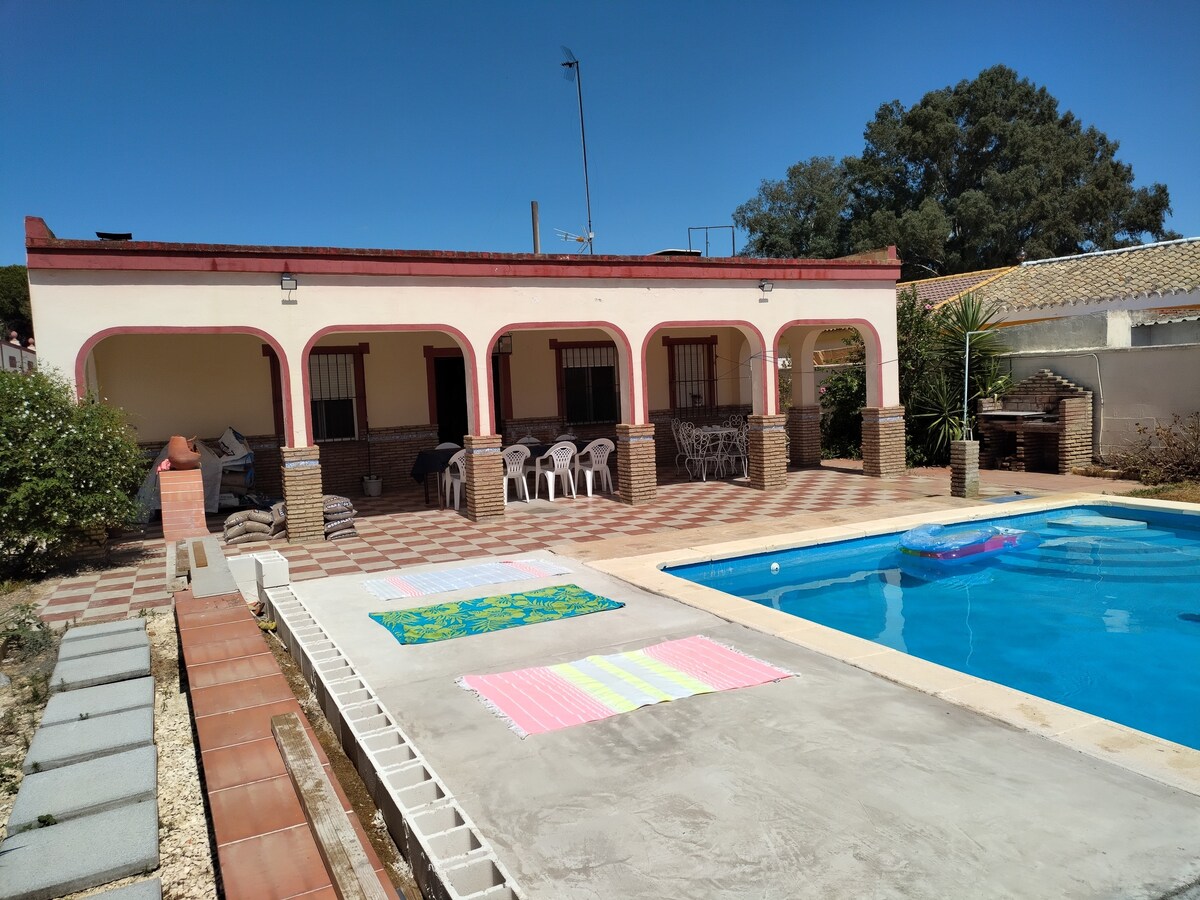 Country house (POOL NOW READY!) 4 double beds + 2s