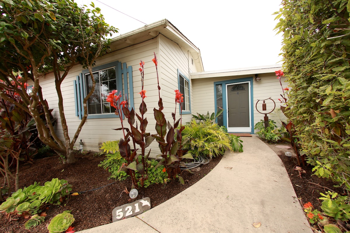 Pleasure Point Beach Cottage