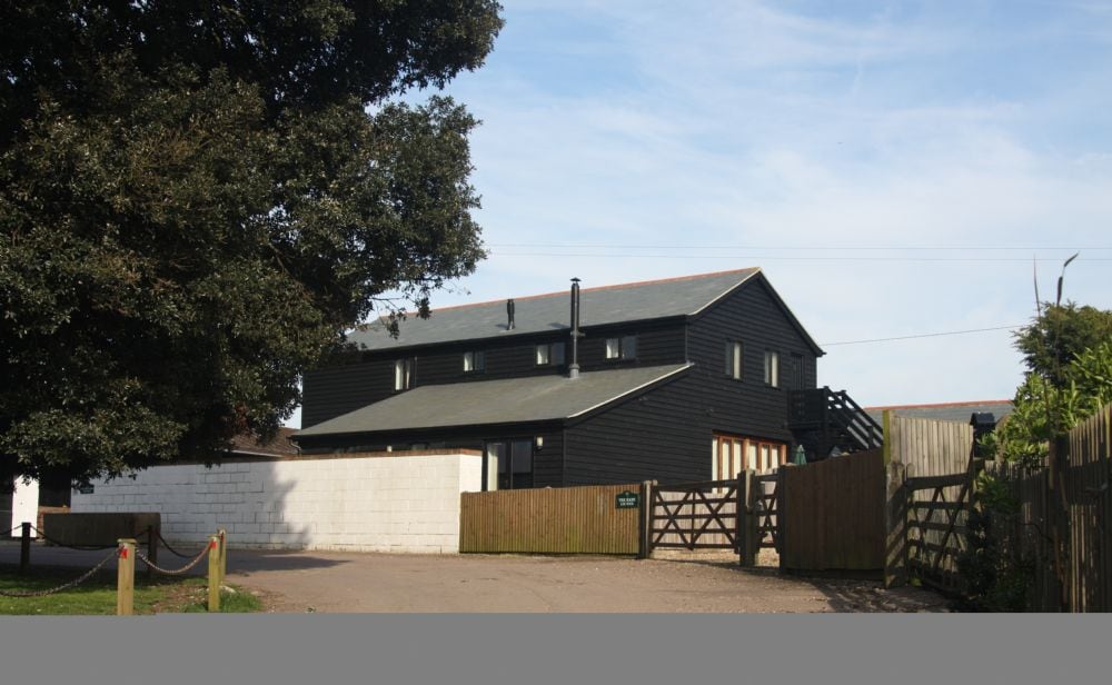 The Cart Lodge Lee Wick Farm Cottages & Glamping