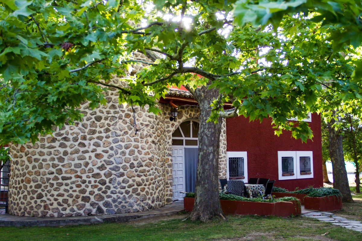 La Antigua Fábrica, Chalet Familiar