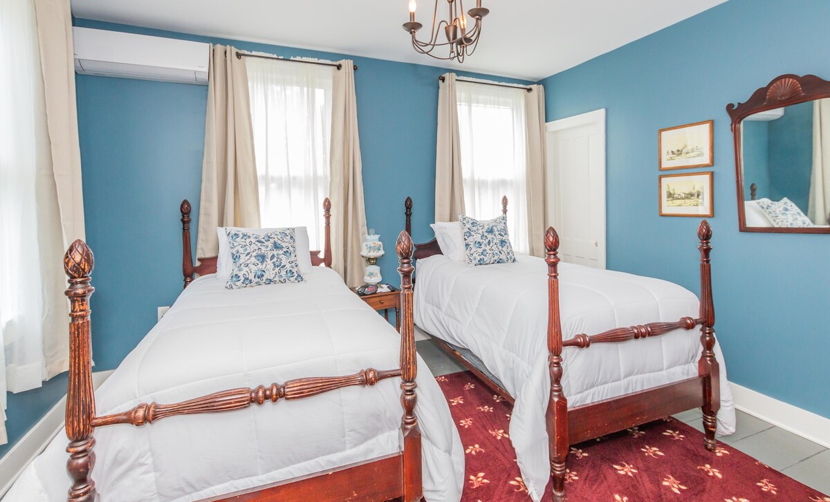 Historic Hotel Broadalbin Earl 's Room 4