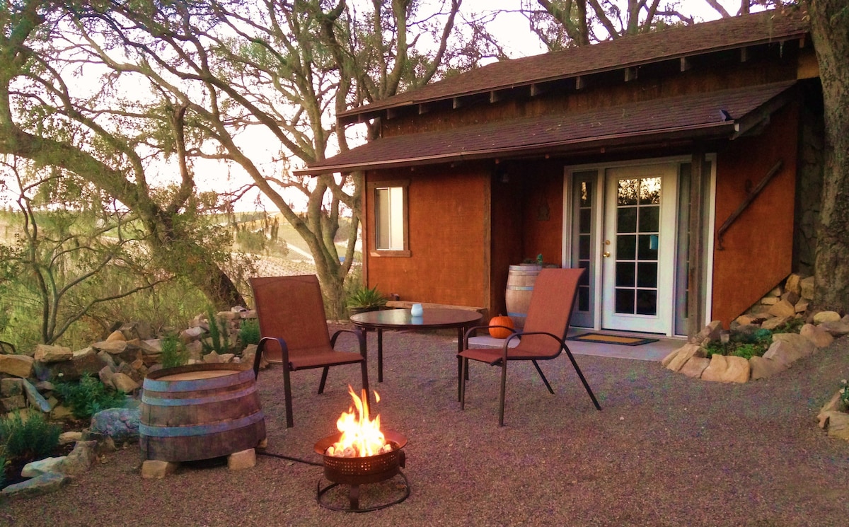 Coach House in Wine Country, Paso Robles