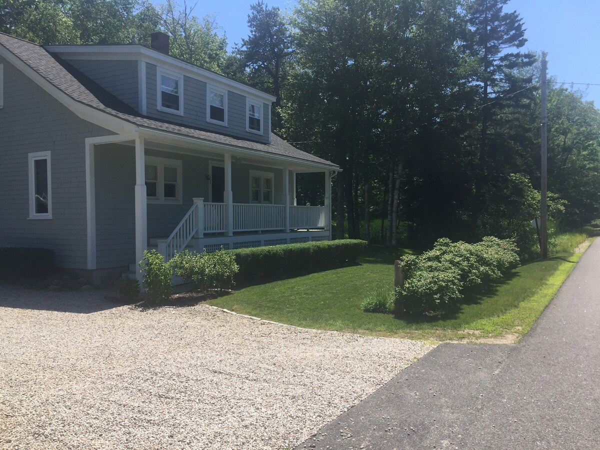 Kennebunk Cottage