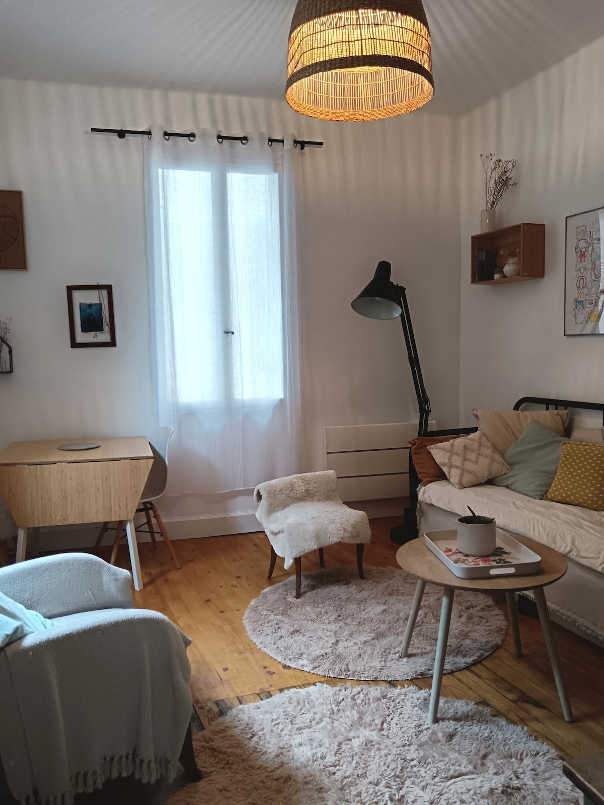 Gîte cosy indépendant au cœur du village