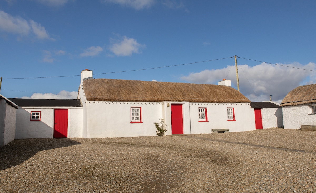 Mamore Cottages (Willie Dan's)