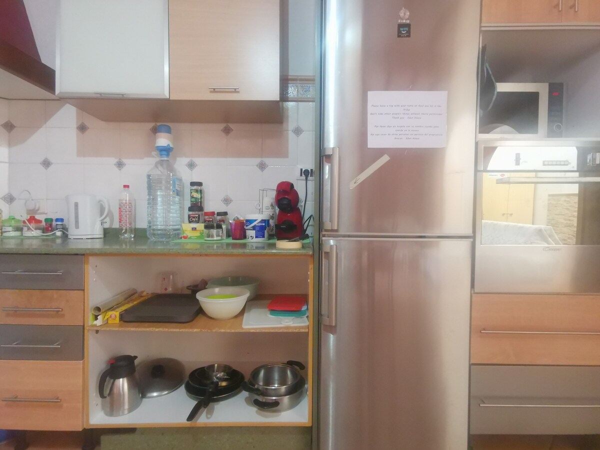 Habitación privada doble en albergue juvenil