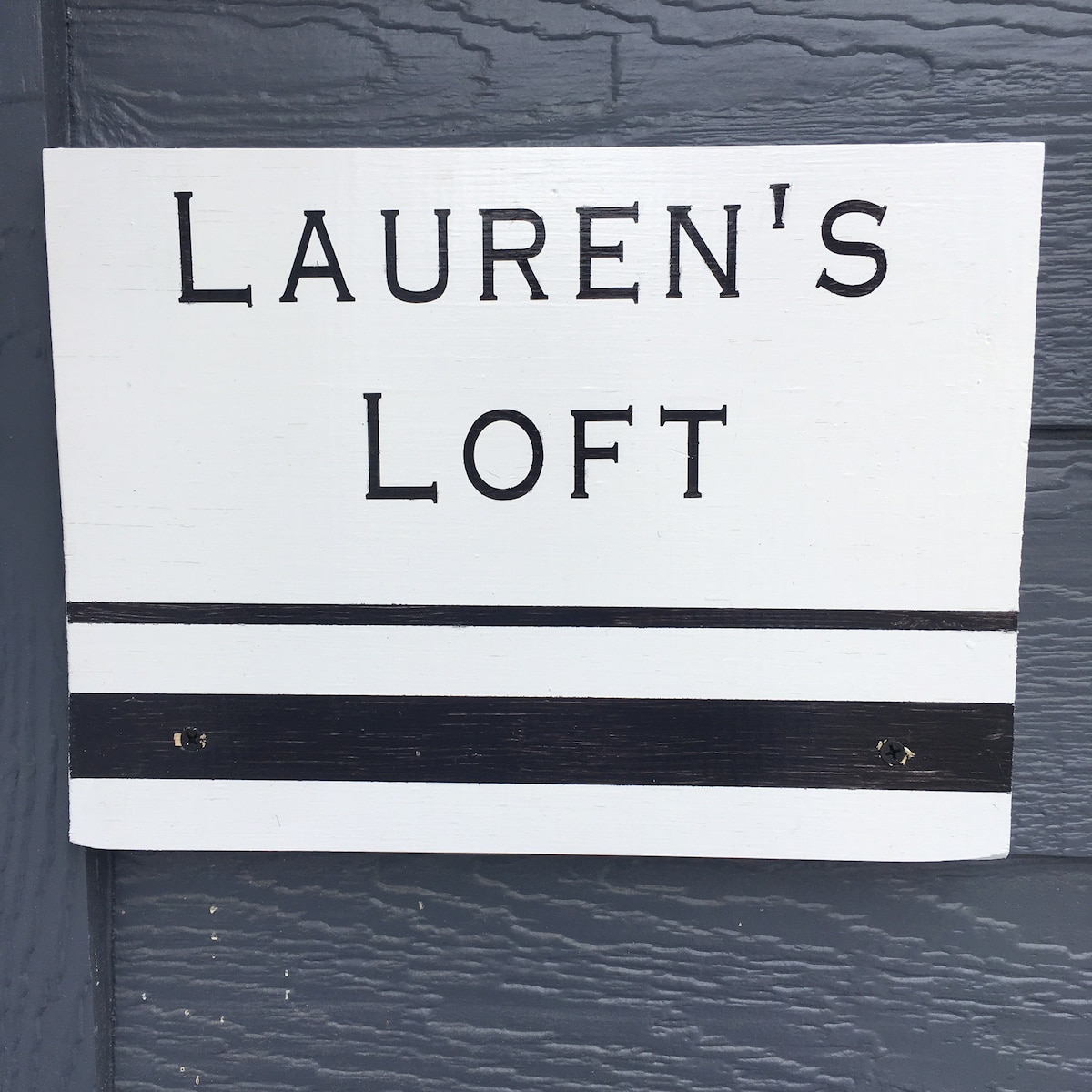 Lauren 's Loft ，位于历史悠久的市中心Pleasant Hill