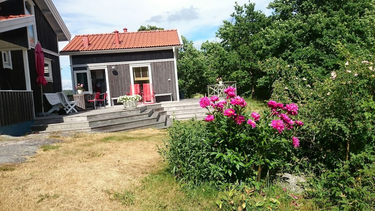 Mjölkeröds高尔夫球场的小房子。