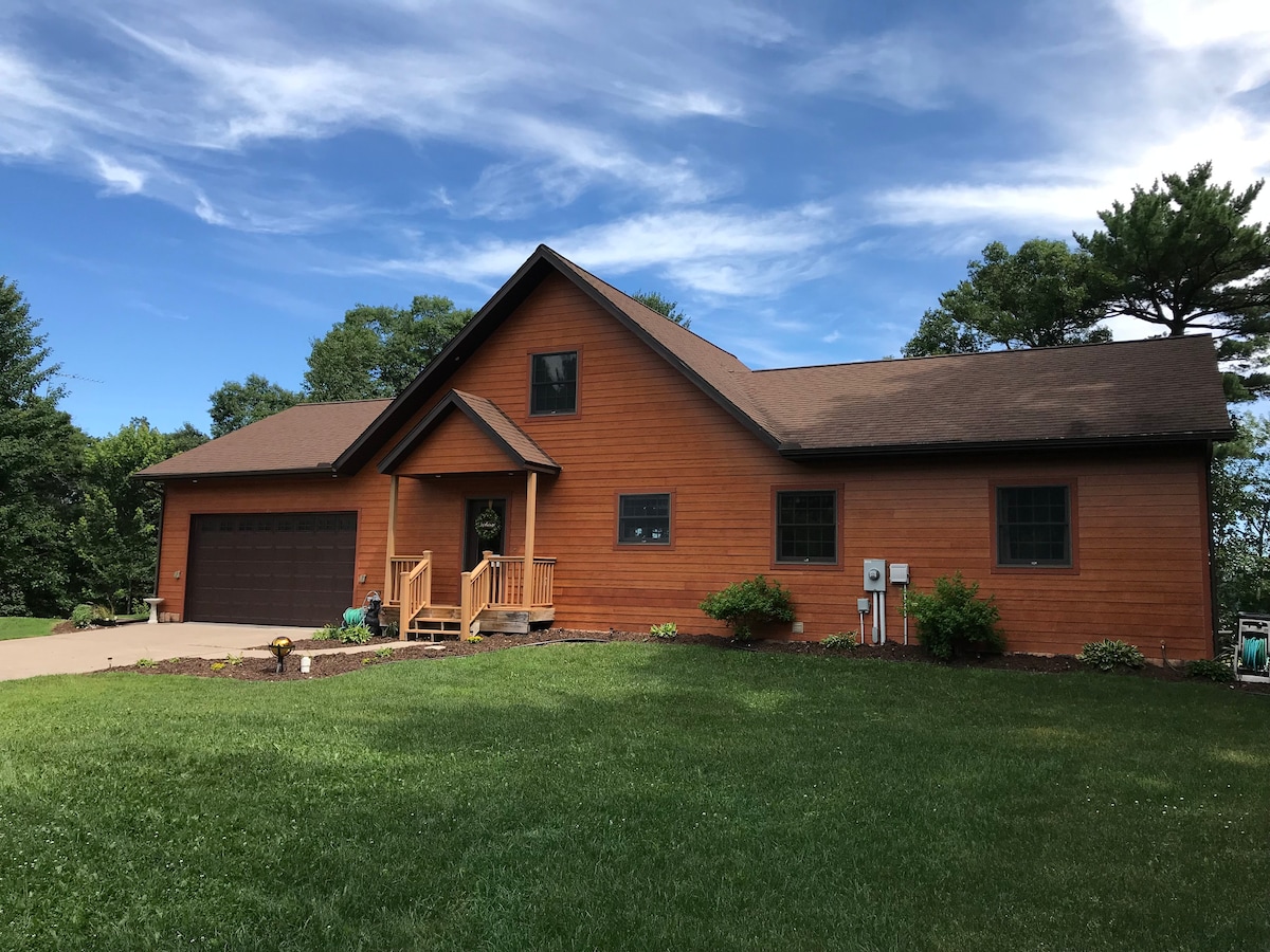 Sunny 's Landing, Prairie Lake Home, Chetek Chain