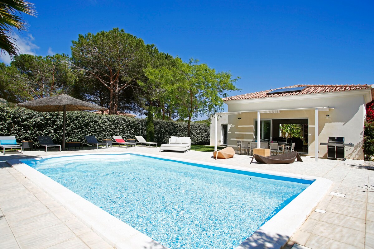 Deluxe 3 bedroom villa – Private pool