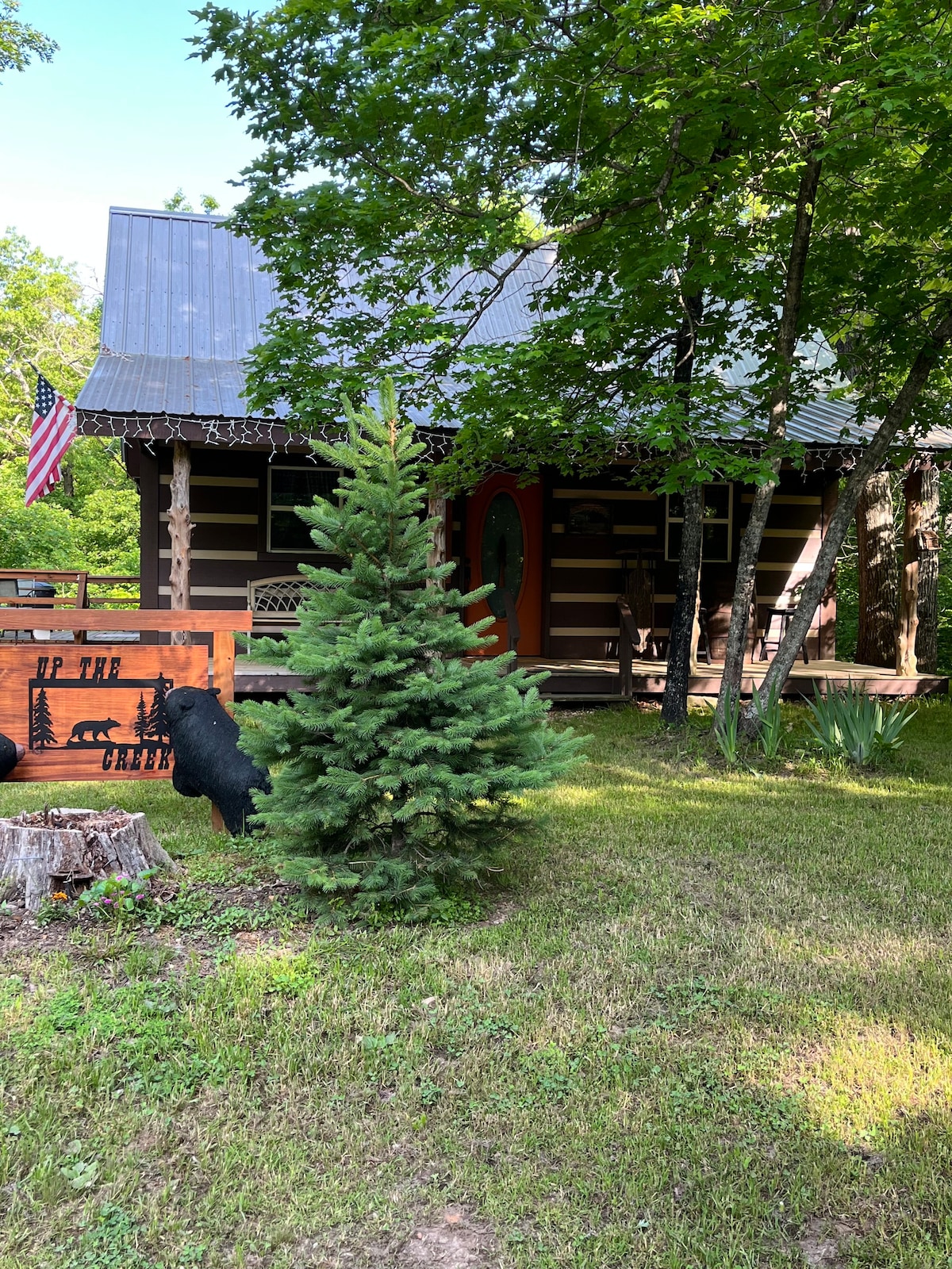 Up the Creek Cabin