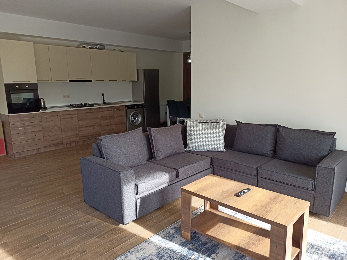 Long Term 2 Bedroom apartment