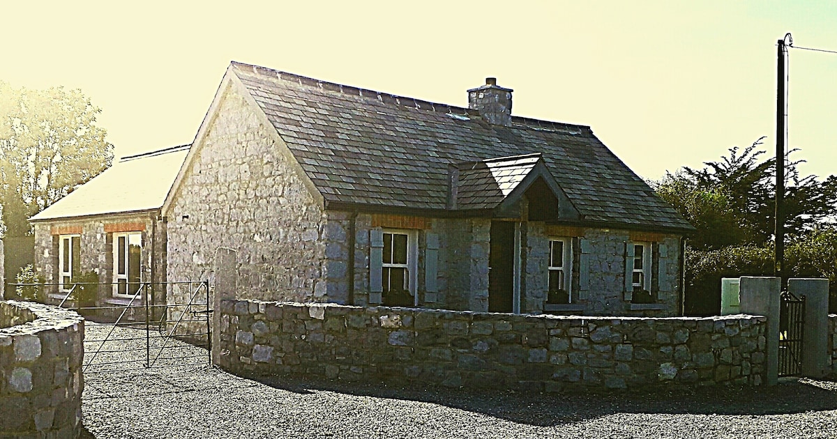 Ash Cottage - A Traditional Irish Stone Cottage