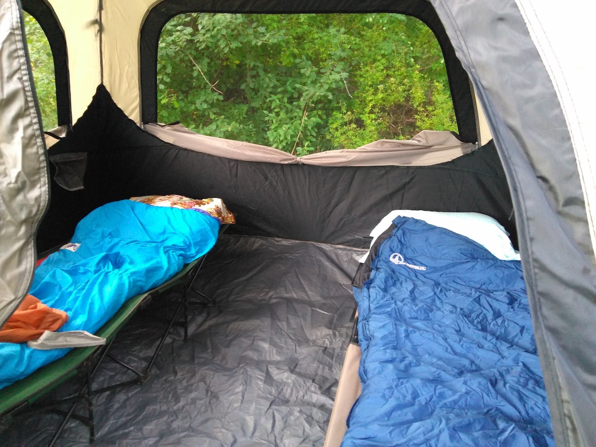 露营小屋帐篷，带无线网络