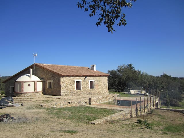 San Vicente de Alcántara的民宿