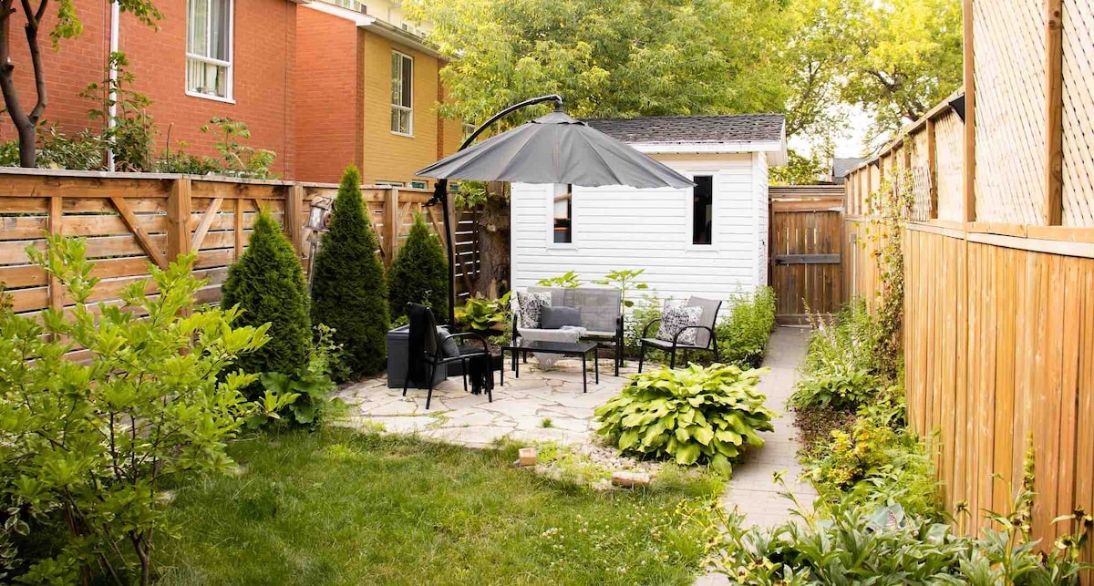 3 Bedroom Home In Toronto | Select Special Rate