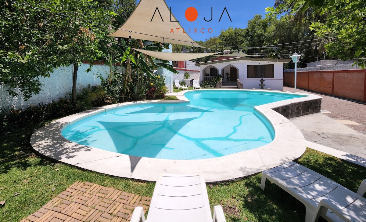 Casa Moraleda Atlixco ，带恒温游泳池