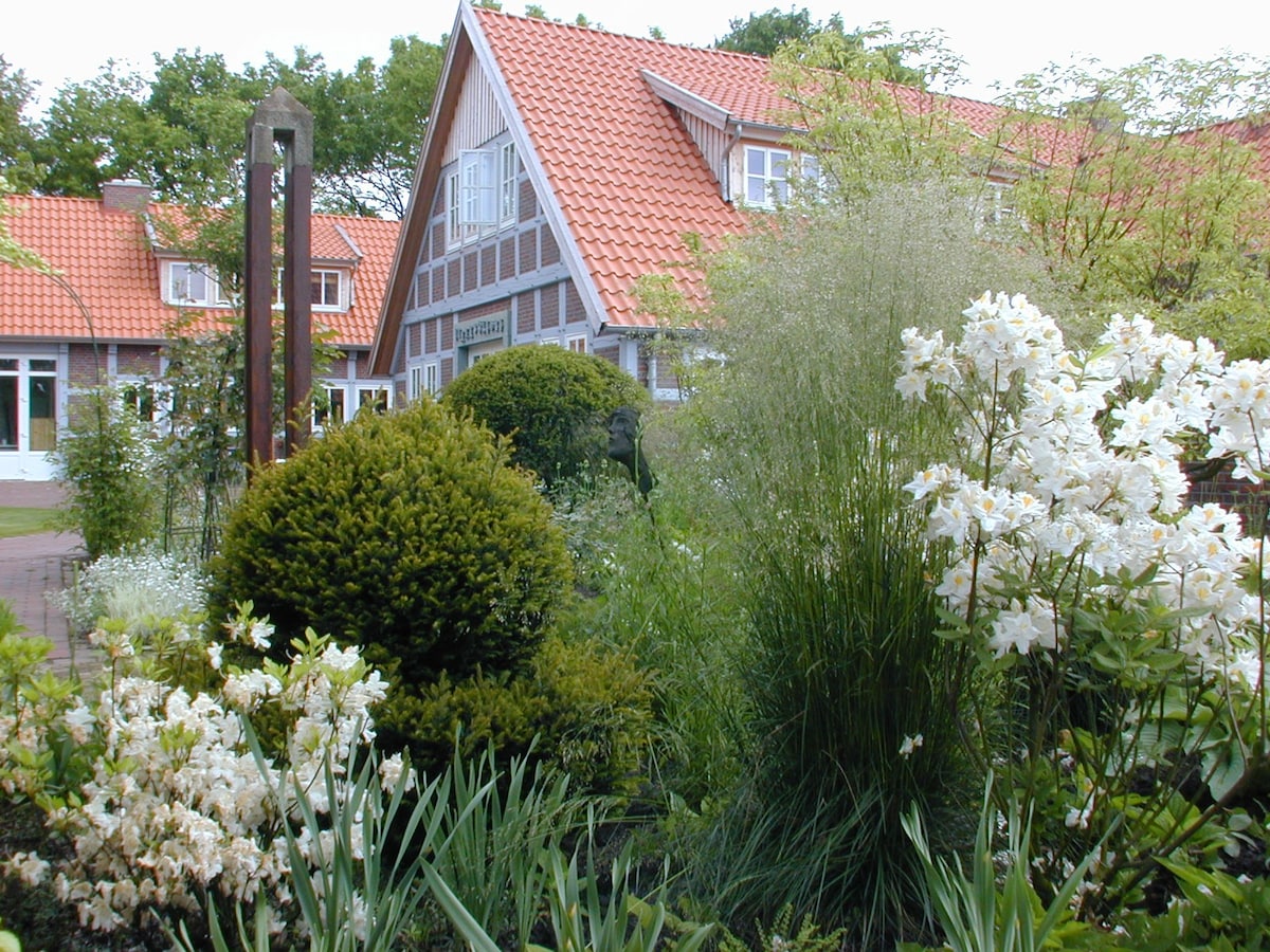Landhaus im Kunstgarten