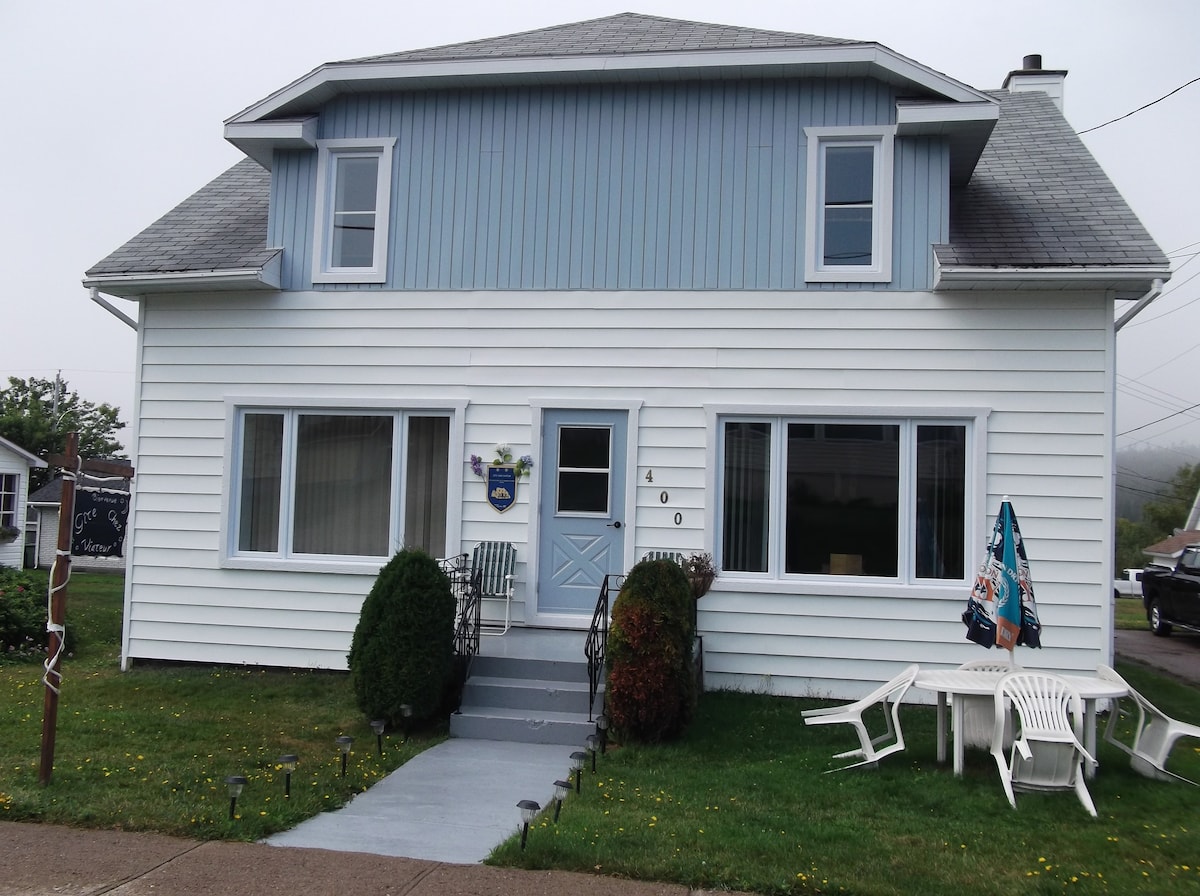 Gite chez viateur B&B- Chambre Tony- * Peaceful *