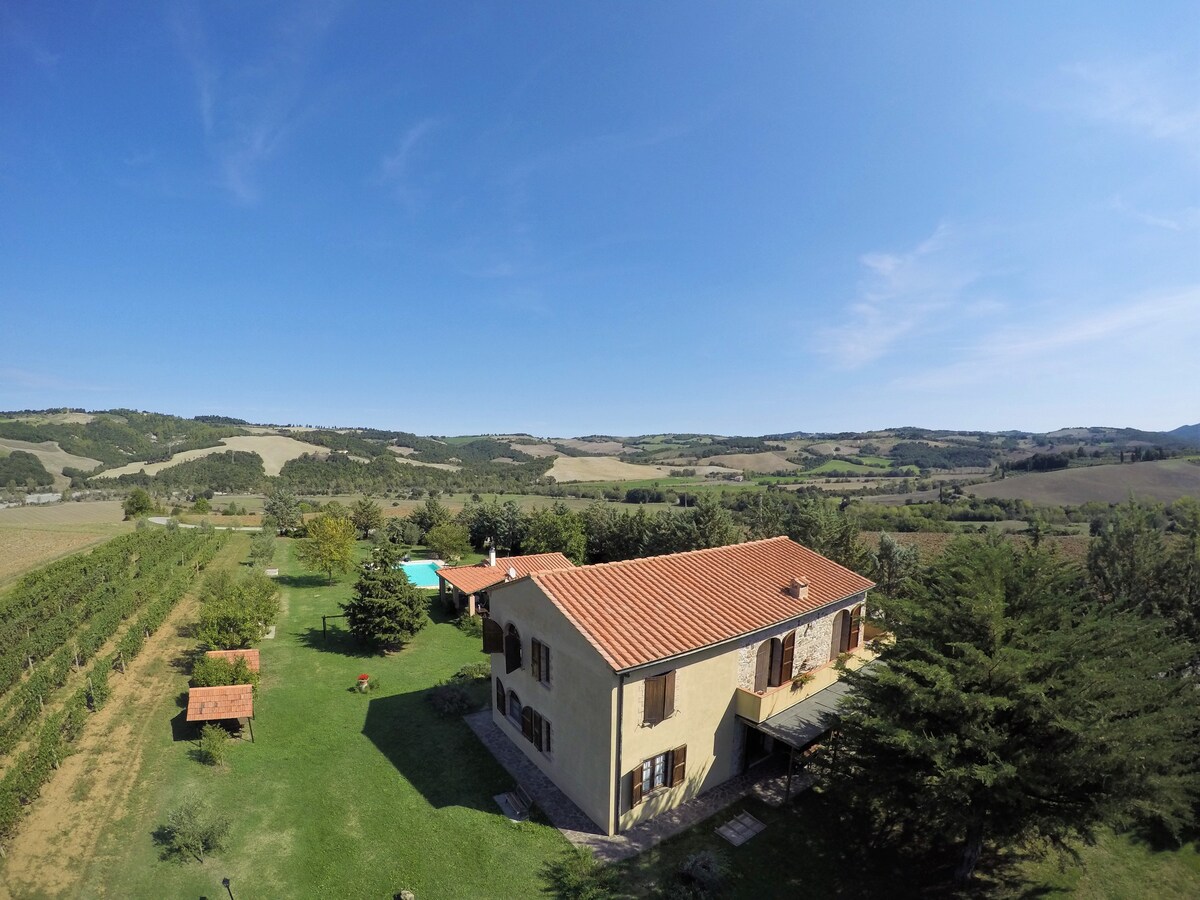 APARTMENT | Agriturismo Le Selvole | Tuscany