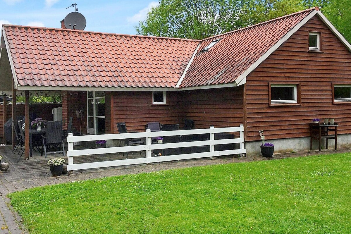 5 person holiday home in middelfart
