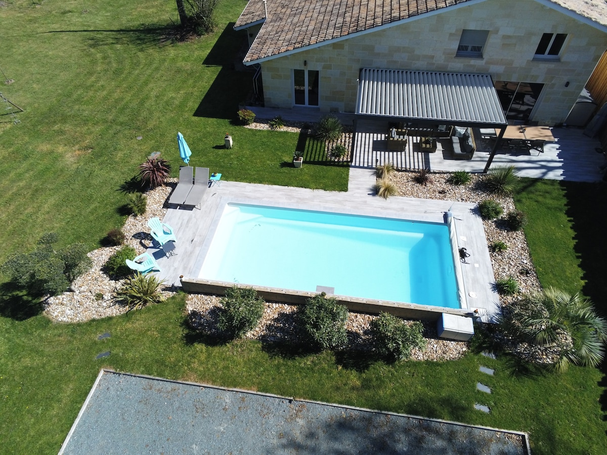 Belle maison avec piscine