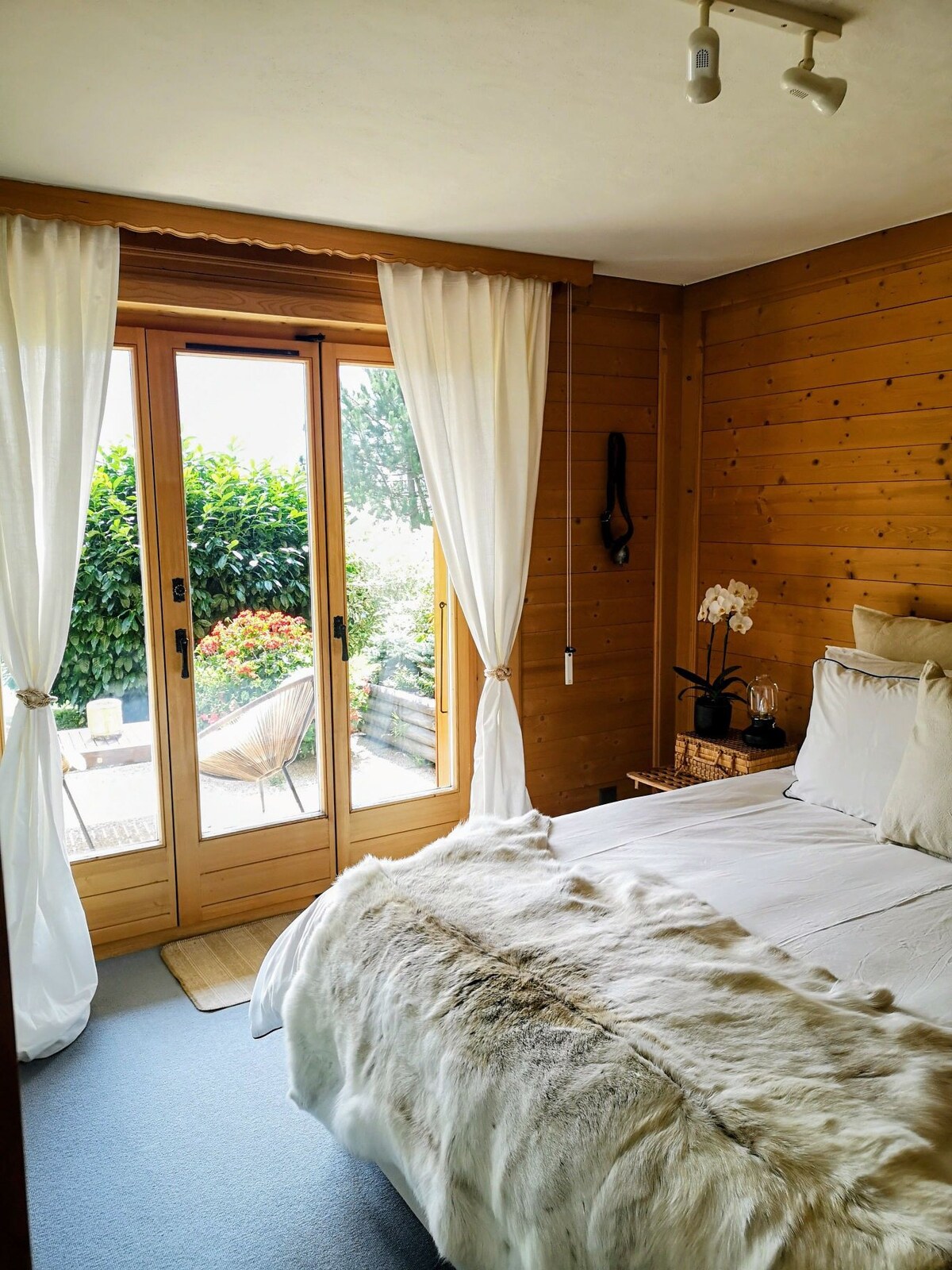 Stunning little pied-à-terre 15min from Gstaad!