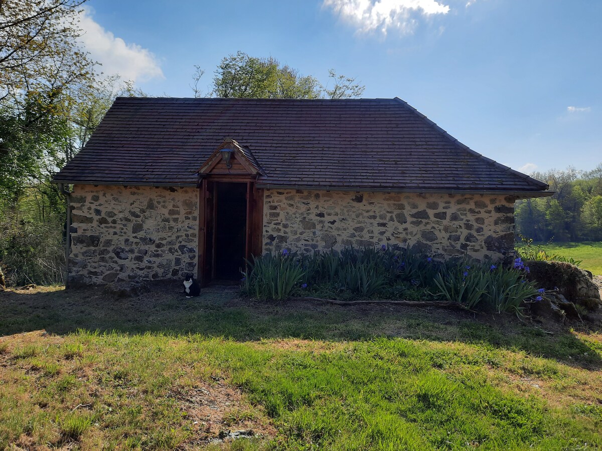 正宗的Papillon-Dordogne乡村小屋（ Périgord ， 2p ）