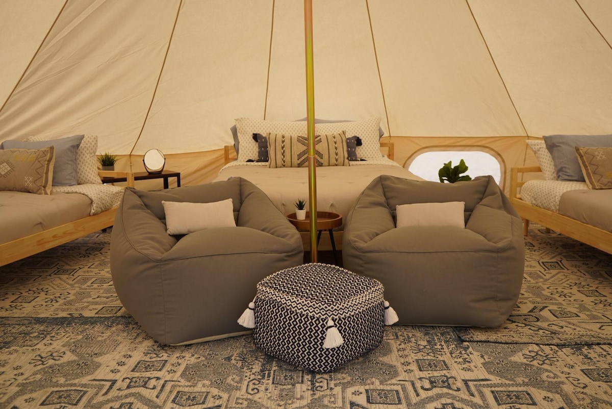 私人沙滩上宽敞的豪华露营帐篷！