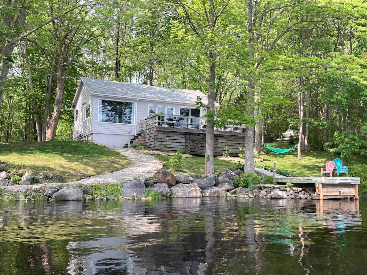 Sunrise Cove Cottage