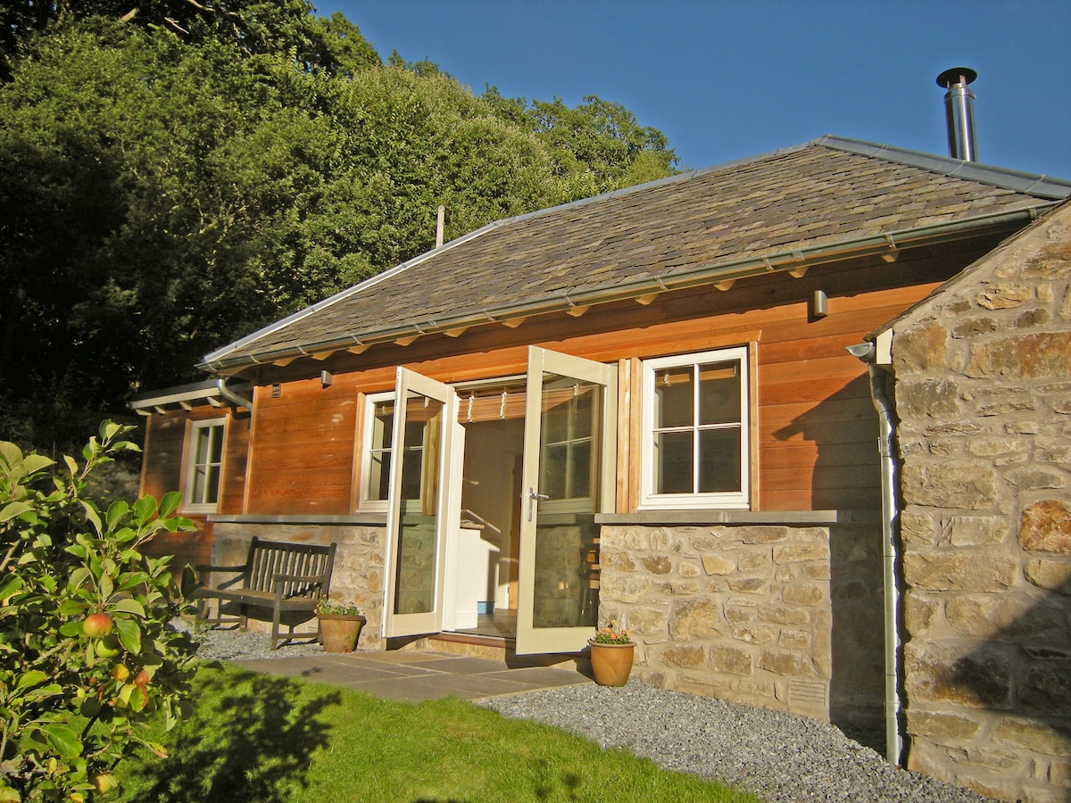 Secret Bothy, Killiecrankie by Pitlochry