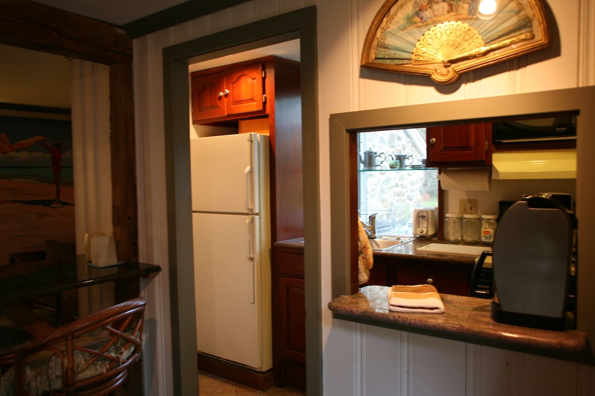 Cottage on Historic Gentleman Farm