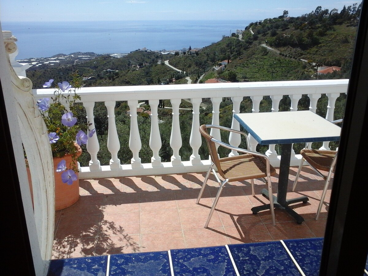 Campo Agave - 2p b&b客房，带阳台和海景