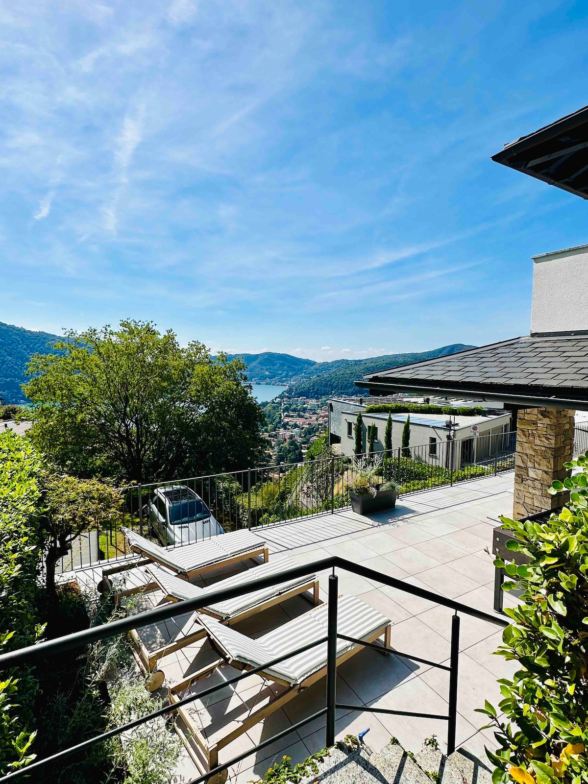 Villa superbe vue lac, roof top et jardin privé