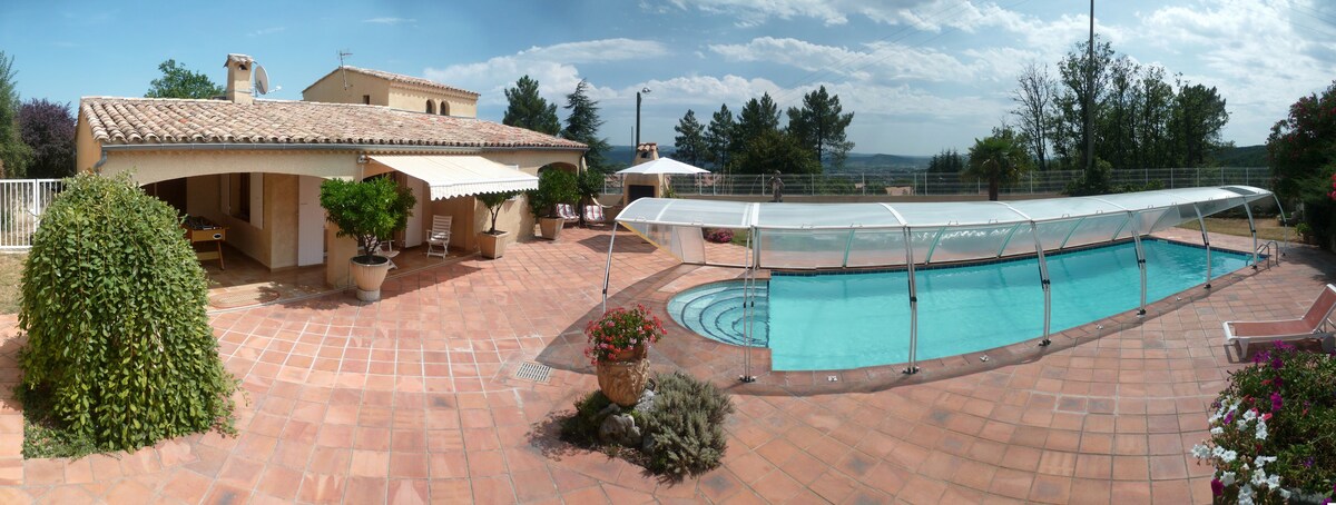 Villa Lazuel 4* Aubenas, jardin&piscine privative