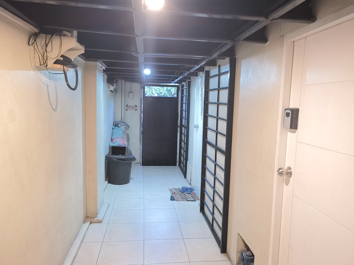 SweetLoft # C | 250mbps | Netflix | nr UST, FEU, PRC